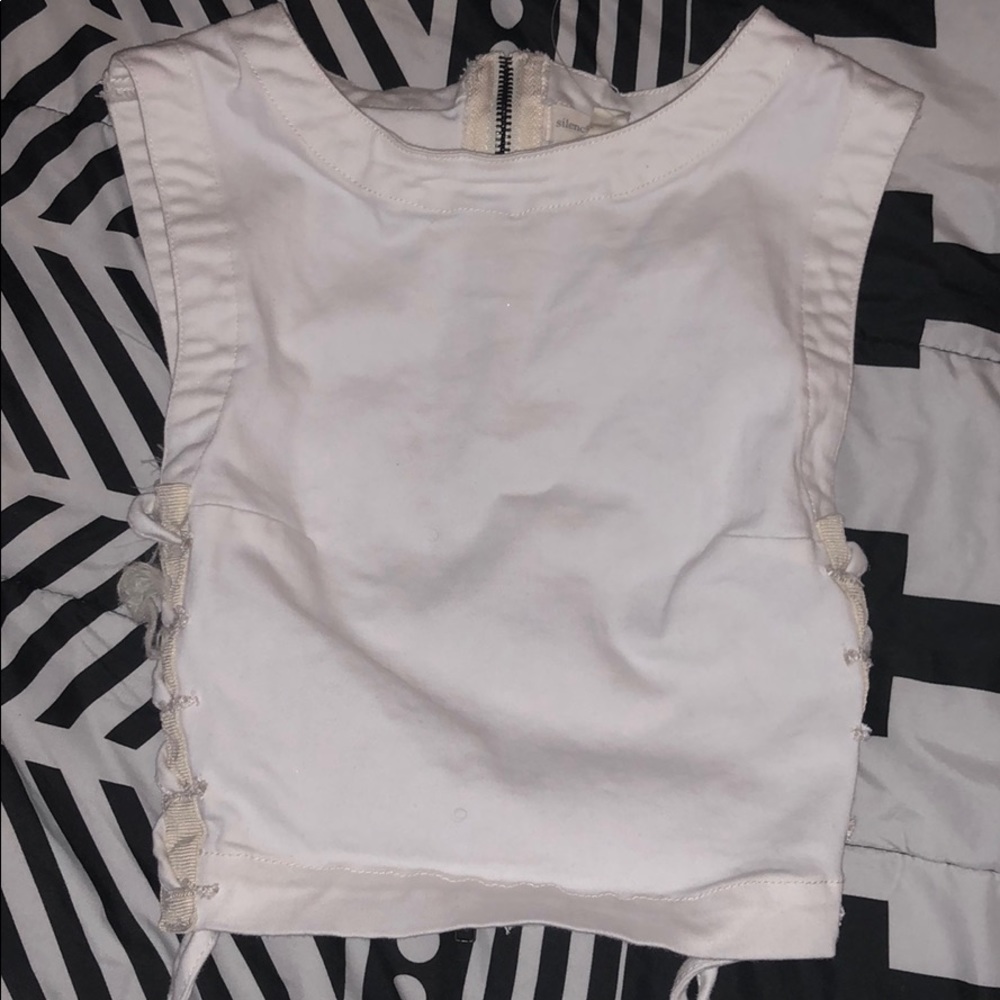 White denim top